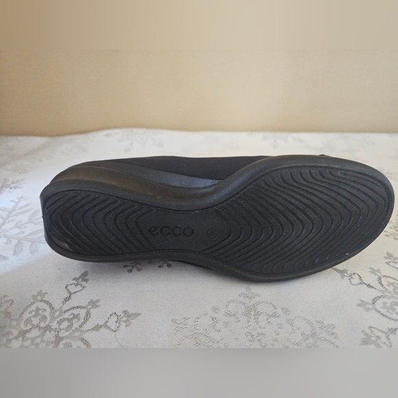 Ecco Womens Felicia GTX Slip On Shoes Loafers Sz 39 Black Waterproof - Picture 8 of 13
